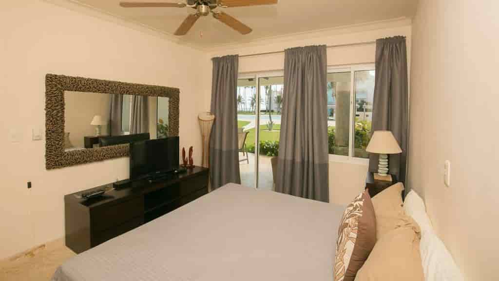 Vendesi appartamento da due camere in residence fronte mare Punta Cana