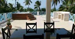Vendesi residencehotel fronte mare nella spiaggia piu frequentata di Las Terrenas